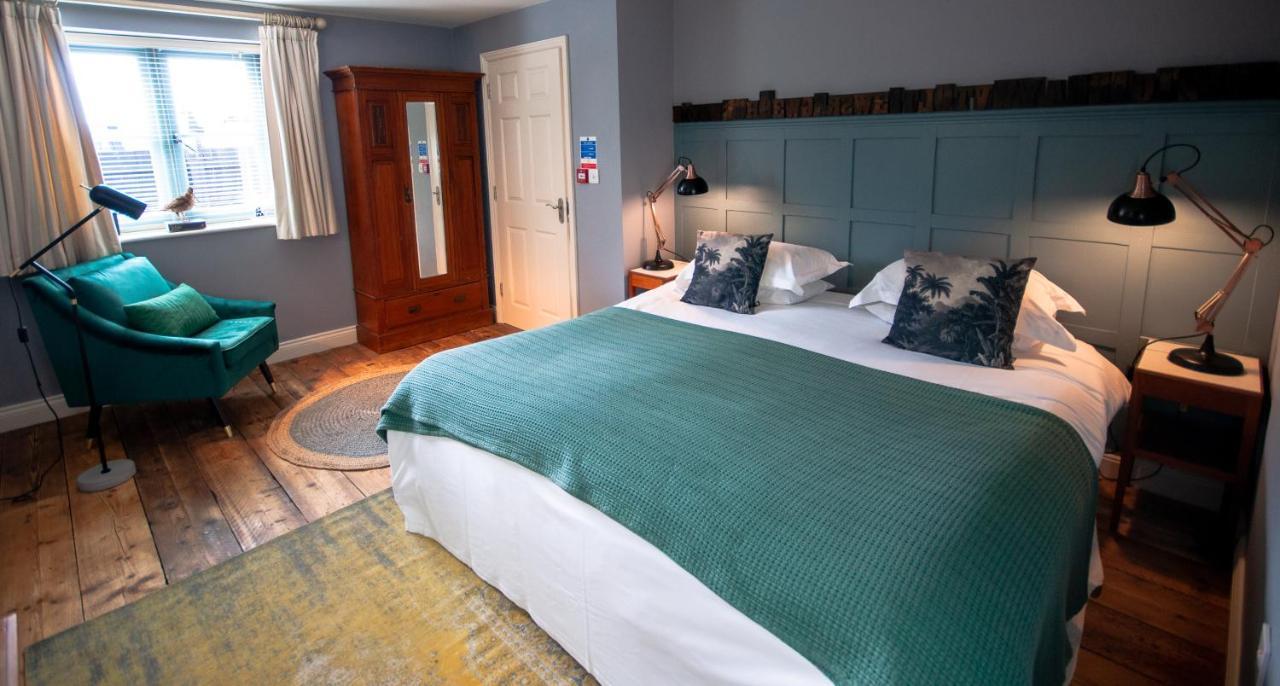 The Dabbling Duck Hotel Great Massingham Ruang foto